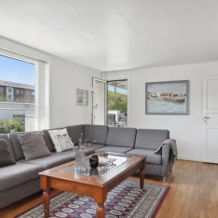 Appartement Gisella - 1-2km From The Sea By Interhome *